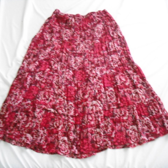 White Stag Dresses & Skirts - Women's White Stag Rose Skirt Size 16W